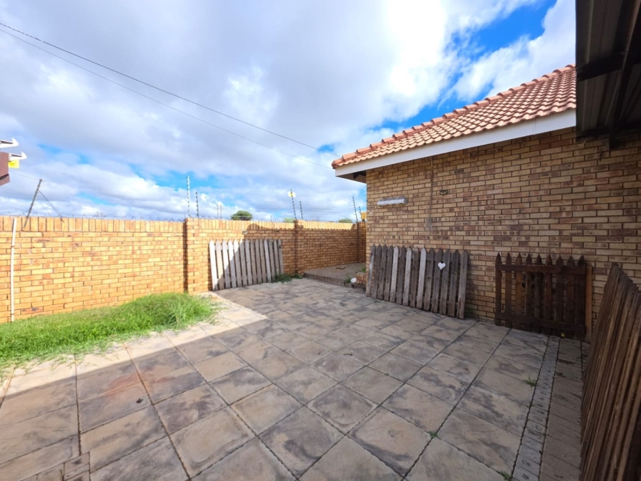3 Bedroom Property for Sale in Cassandra Northern Cape